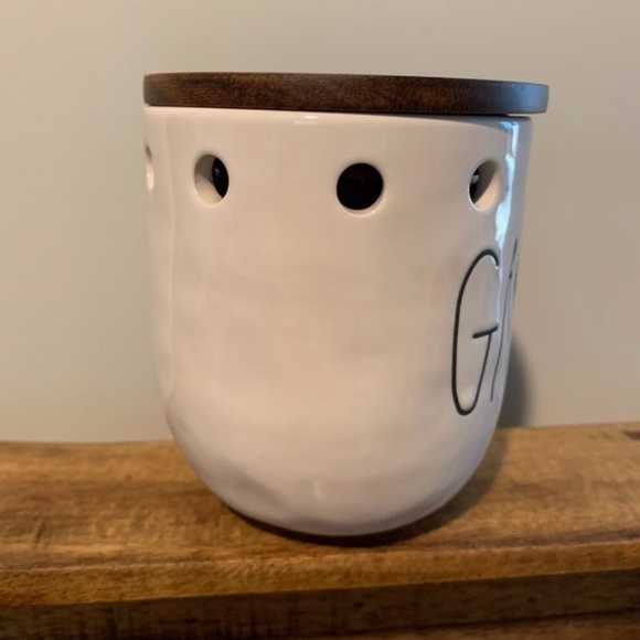 Rae Dunn Garlic Cellar Canister - Picture 3 of 5